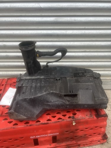 Peugeot 207 air filter - peugeot,